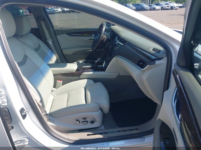 2016 Cadillac Xts Platinum მანქანა იყიდება აუქციონზე, vin: 2G61S5S30G9113260, აუქციონის ნომერი: 45604234