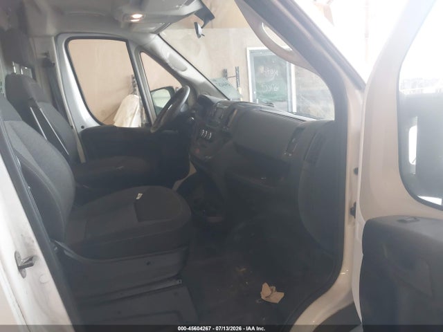 45604267 :رقم المزاد ، 3C6TRVDG5JE107357 vin ، 2018 Ram Promaster 2500 High Roof 159 Wb مزاد بيع
