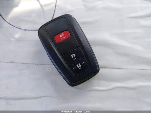Toyota Prius Two 2017 JTDKBRFU1H3039840 Image 11