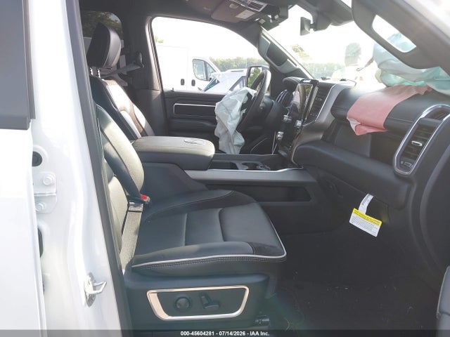 45604281 :رقم المزاد ، 3C6SRFJPXT4182151 vin ، 2026 Ram 1500 Laramie  4x4 5'7 Box مزاد بيع