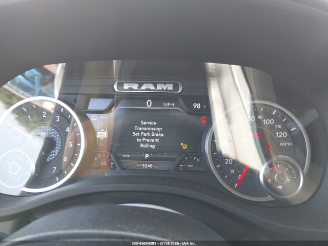 45604281 :رقم المزاد ، 3C6SRFJPXT4182151 vin ، 2026 Ram 1500 Laramie  4x4 5'7 Box مزاد بيع