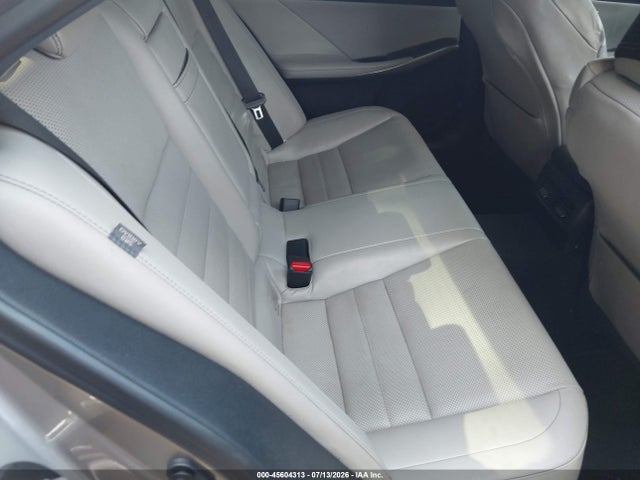 45604313 :رقم المزاد ، JTHBF1D28F5055329 vin ، 2015 Lexus Is 250 مزاد بيع