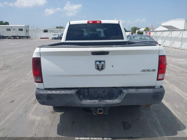 2019 Ram 1500 Classic Tradesman  4x4 6'4 Box მანქანა იყიდება აუქციონზე, vin: 1C6RR7ST0KS659417, აუქციონის ნომერი: 45604345