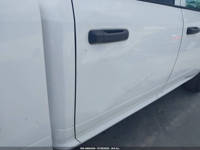 2019 Ram 1500 Classic Tradesman  4x4 6'4 Box მანქანა იყიდება აუქციონზე, vin: 1C6RR7ST0KS659417, აუქციონის ნომერი: 45604345