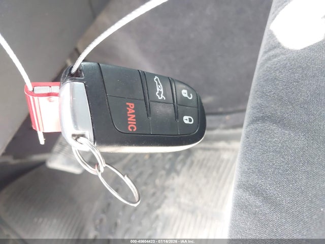 Продажа на аукционе авто 2018 Chrysler 300 Touring, vin: 2C3CCAAGXJH324645, номер лота: 45604423