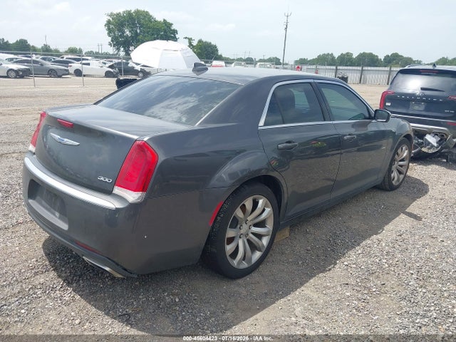 Продажа на аукционе авто 2018 Chrysler 300 Touring, vin: 2C3CCAAGXJH324645, номер лота: 45604423
