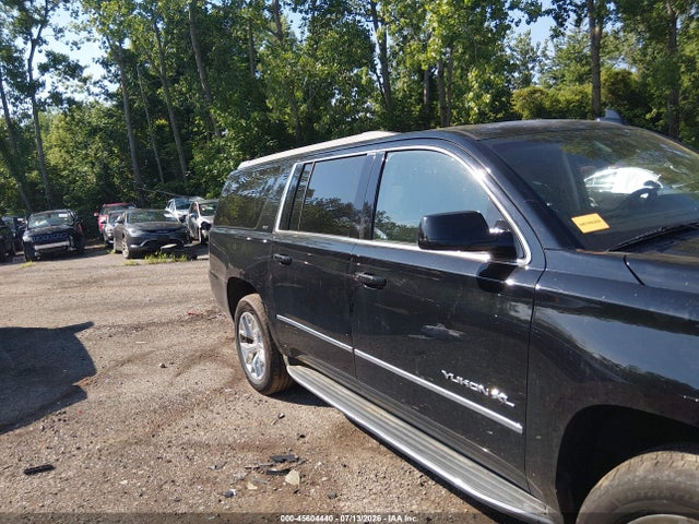 45604440 :رقم المزاد ، 1GKS2GKC7GR360069 vin ، 2016 Gmc Yukon Xl Slt مزاد بيع