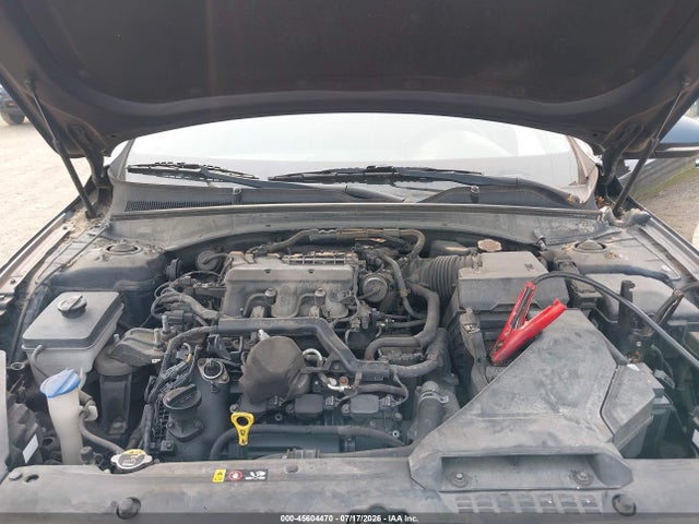 45604470 :رقم المزاد ، KNALB4J12H5052117 vin ، 2017 Kia Cadenza Premium مزاد بيع