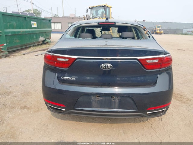 45604470 :رقم المزاد ، KNALB4J12H5052117 vin ، 2017 Kia Cadenza Premium مزاد بيع