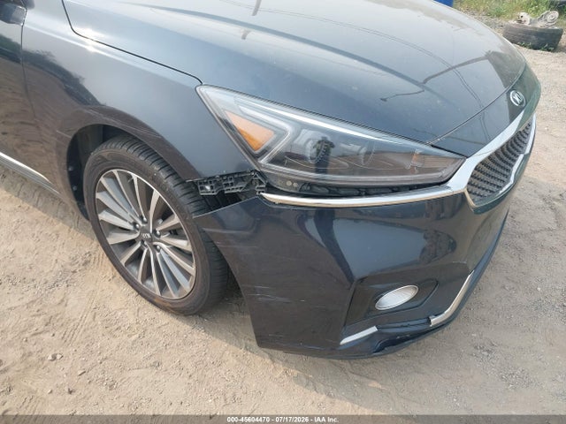 45604470 :رقم المزاد ، KNALB4J12H5052117 vin ، 2017 Kia Cadenza Premium مزاد بيع