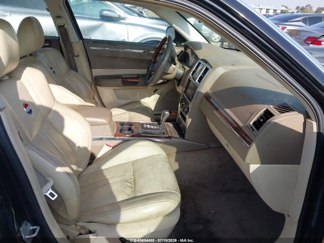 Продажа на аукционе авто 2008 Chrysler 300c Hemi, vin: 2C3LA63H48H287028, номер лота: 45604488