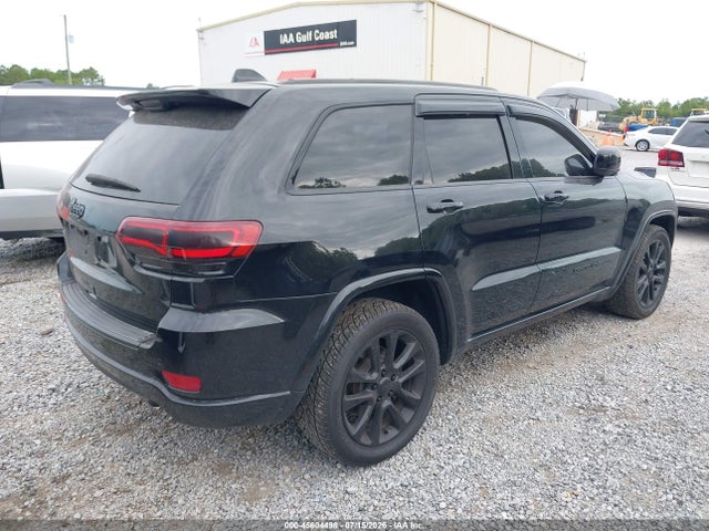 1C4RJEAG3JC247090 Jeep Grand Cherokee Altitude 4x2