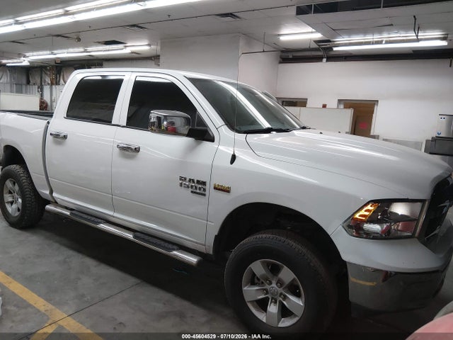 RAM 1500 Classic Tradesman 4x2 5'7 Box 2020 3C6RR6KTXLG130141 головне зображення