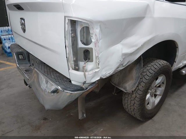 3C6RR6KTXLG130141 RAM 1500 Classic Tradesman 4x2 5&#039;7 Box