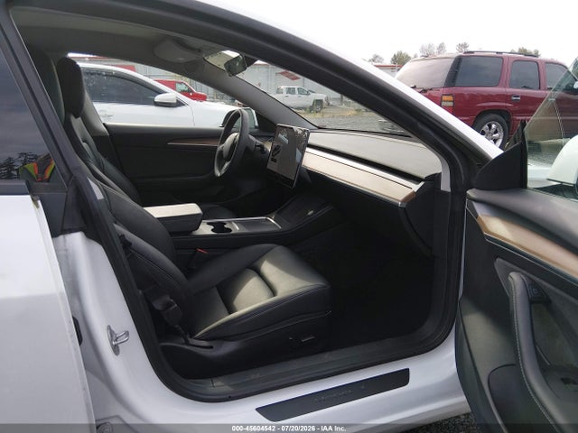 Tesla Model 3 Standard Range Plus Rear-wheel Drive 2021 5YJ3E1EA9MF088592 Image 19