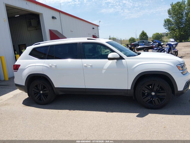 Продаж на аукціоні авто 2018 Volkswagen Atlas, vin: 1V2LR2CA1JC502789, номер лоту: 45604545