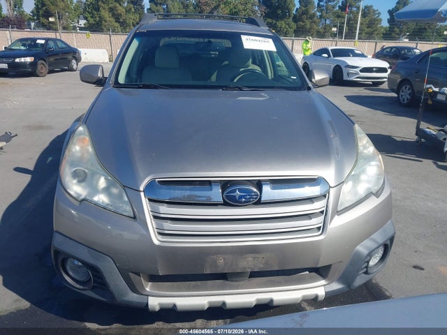Subaru Outback 2.5i Limited 2014 4S4BRBLC6E3327035 Image 13