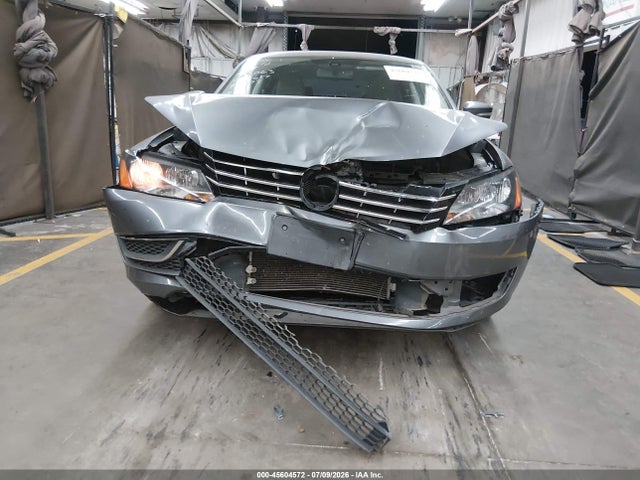 2013 Volkswagen Passat 2.5l Sel მანქანა იყიდება აუქციონზე, vin: 1VWCH7A37DC055649, აუქციონის ნომერი: 45604572
