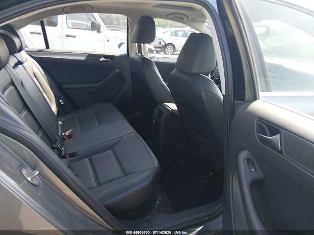 2018 Volkswagen Jetta 1.4t Se/1.4t Wolfsburg Edition მანქანა იყიდება აუქციონზე, vin: 3VWDB7AJXJM233200, აუქციონის ნომერი: 45604590