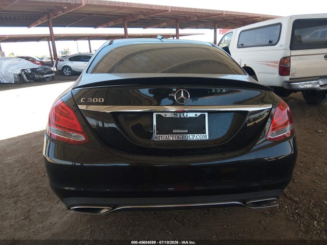 45604599 :رقم المزاد ، WDDWF4JB5JR410585 vin ، 2018 Mercedes-benz C 300 مزاد بيع