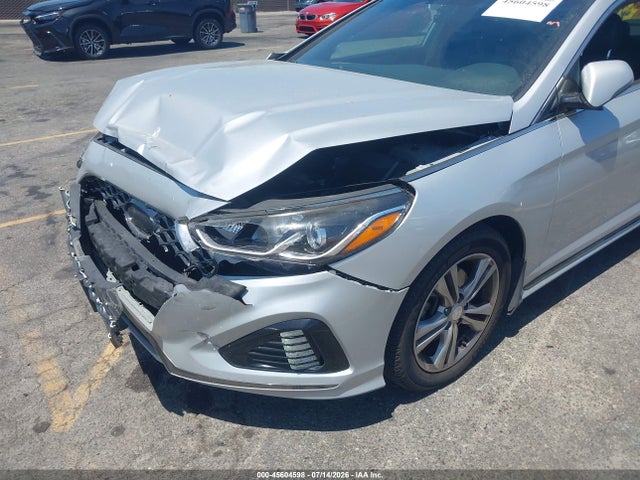 Hyundai Sonata Sport 2018 5NPE34AF8JH694657 Image 17