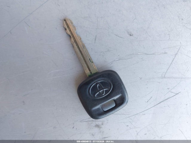 VNKKTUD38EA006066 Toyota Yaris L (tmmf Plant)