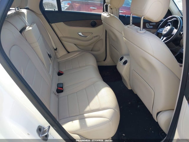 45604620 :رقم المزاد ، W1N0G8EBXNV363851 vin ، 2022 Mercedes-benz Glc 300 4matic Suv مزاد بيع
