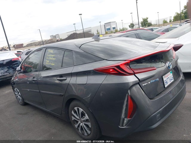 JTDKAMFPXM3194753 Toyota Prius Prime Xle