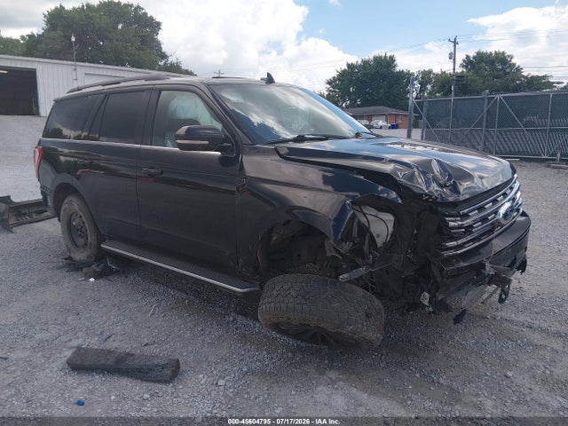 45604795 :رقم المزاد ، 1FMJU1JT0JEA17310 vin ، 2018 Ford Expedition Xlt مزاد بيع