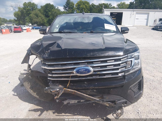 45604795 :رقم المزاد ، 1FMJU1JT0JEA17310 vin ، 2018 Ford Expedition Xlt مزاد بيع