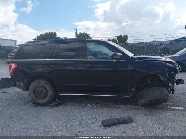45604795 :رقم المزاد ، 1FMJU1JT0JEA17310 vin ، 2018 Ford Expedition Xlt مزاد بيع