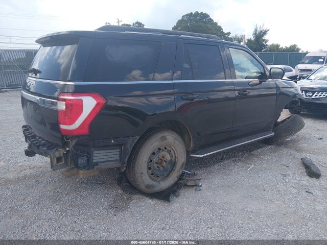 45604795 :رقم المزاد ، 1FMJU1JT0JEA17310 vin ، 2018 Ford Expedition Xlt مزاد بيع