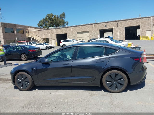 Продажа на аукционе авто 2025 Tesla Model 3 Long Range Rear-wheel Drive/standard Rear-wheel Drive, vin: 5YJ3E1EAXSF057851, номер лота: 45604802