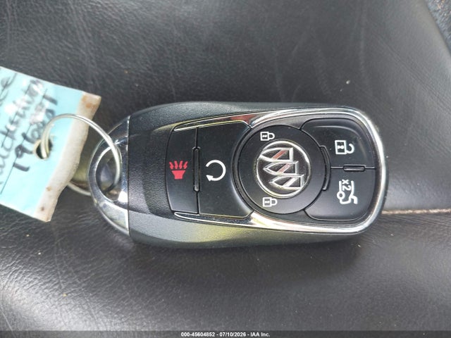2017 Buick Lacrosse Essence მანქანა იყიდება აუქციონზე, vin: 1G4ZP5SS6HU196881, აუქციონის ნომერი: 45604852