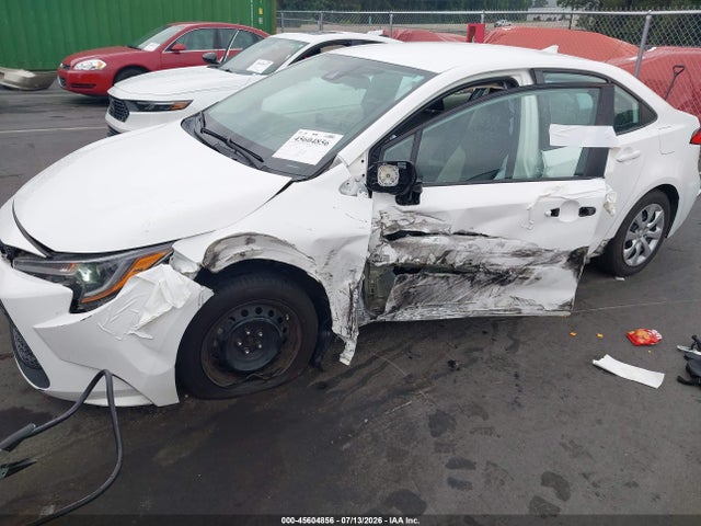 45604856 :رقم المزاد ، 5YFEPMAE2MP268479 vin ، 2021 Toyota Corolla Le مزاد بيع