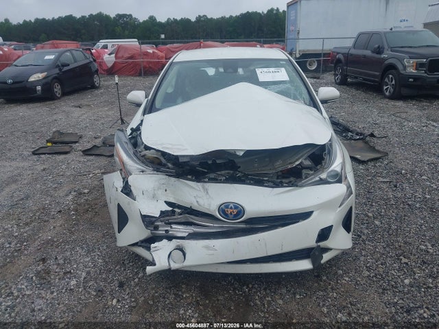 JTDKBRFU8H3037955 Toyota Prius Two