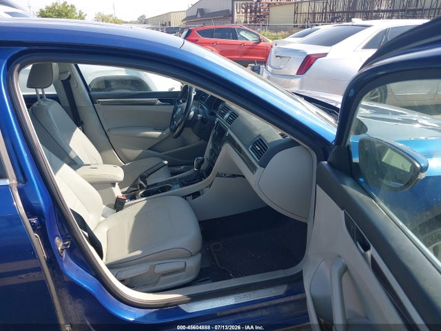 Aukcja sprzedaży 2016 Volkswagen Passat 1.8t Se, vin: 1VWBS7A3XGC047756, numer aukcji: 45604888