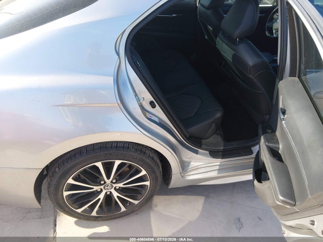 Продаж на аукціоні авто 2018 Toyota Camry Se, vin: 4T1B11HK5JU053994, номер лоту: 45604896