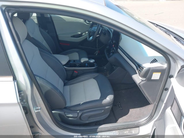 Продажа на аукционе авто 2020 Hyundai Ioniq Electric Limited, vin: KMHC85LJ6LU071283, номер лота: 45604903
