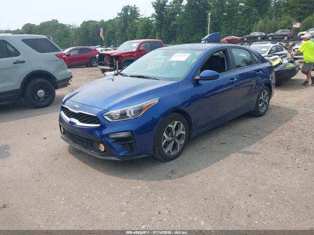 KIA Forte Lxs 2021 3KPF24AD5ME301261 Image 2