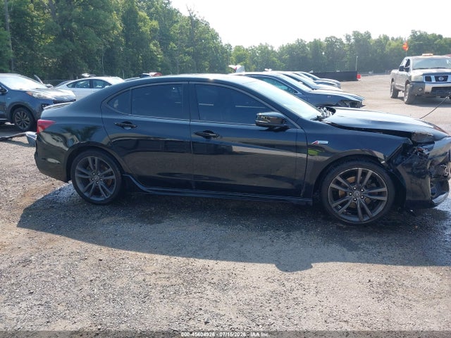 45604926 :رقم المزاد ، 19UUB3F65JA005815 vin ، 2018 Acura Tlx Tech   A-spec Pkgs مزاد بيع