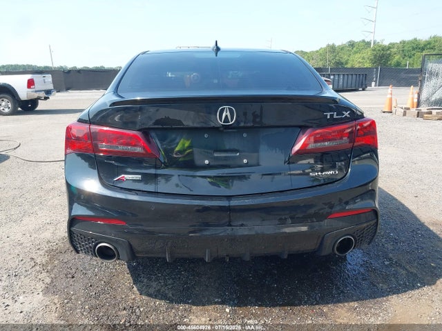45604926 :رقم المزاد ، 19UUB3F65JA005815 vin ، 2018 Acura Tlx Tech   A-spec Pkgs مزاد بيع