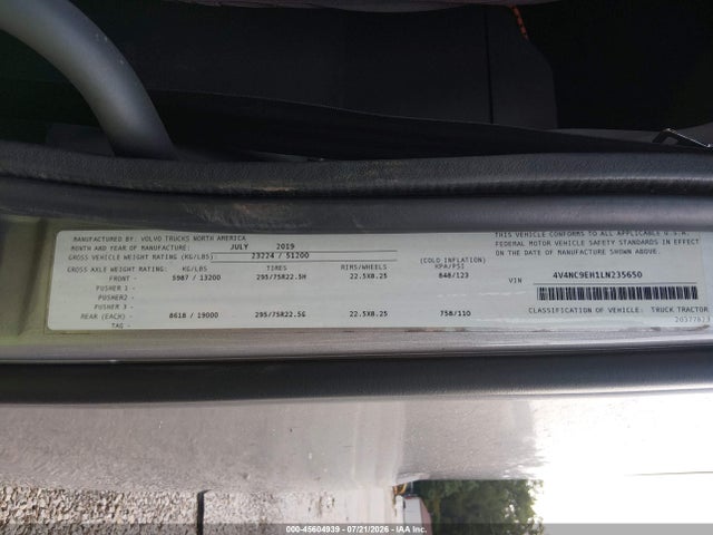 Продажа на аукционе авто 2020 Volvo Vnl, vin: 4V4NC9EH1LN235650, номер лота: 45604939