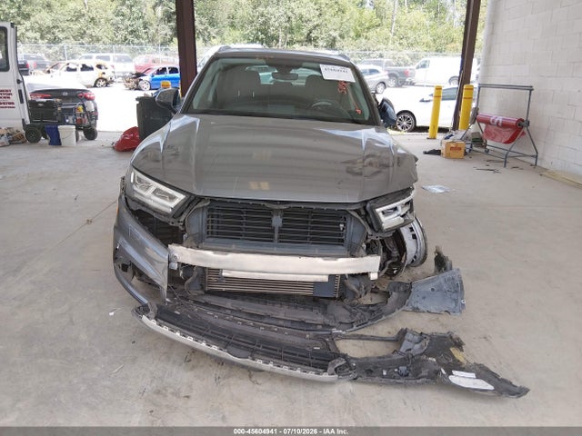 Audi Q5 2.0t Premium/2.0t Tech Premium 2018 WA1BNAFY1J2237514 Image 13