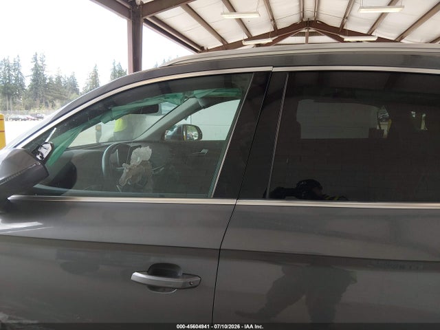 Audi Q5 2.0t Premium/2.0t Tech Premium 2018 WA1BNAFY1J2237514 Image 15
