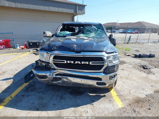 1C6RRFFG7KN728044 RAM 1500 Big Horn/lone Star 4x4 5&#039;7 Box
