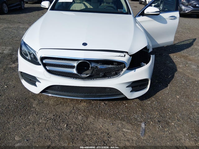 Aukcja sprzedaży 2018 Mercedes-benz E 300 4matic, vin: WDDZF4KB5JA381776, numer aukcji: 45604956