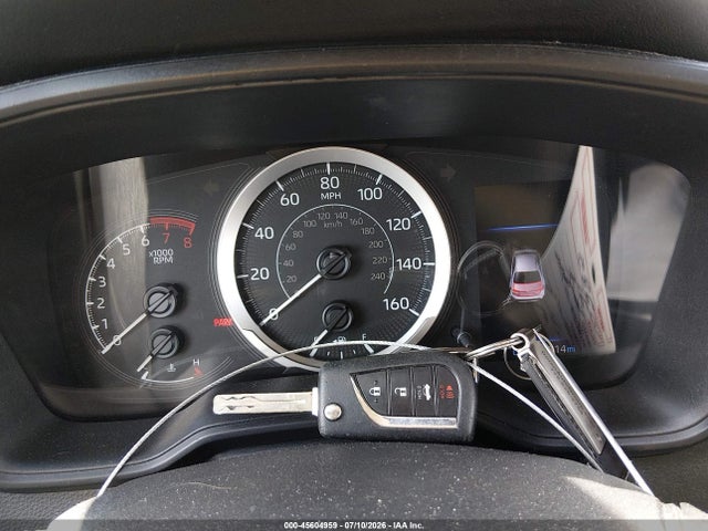 45604959 :رقم المزاد ، 5YFEPMAE2MP247759 vin ، 2021 Toyota Corolla Le مزاد بيع