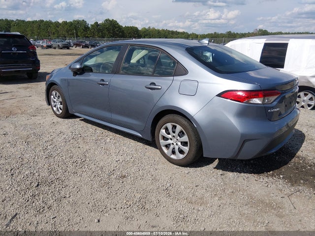 45604959 :رقم المزاد ، 5YFEPMAE2MP247759 vin ، 2021 Toyota Corolla Le مزاد بيع