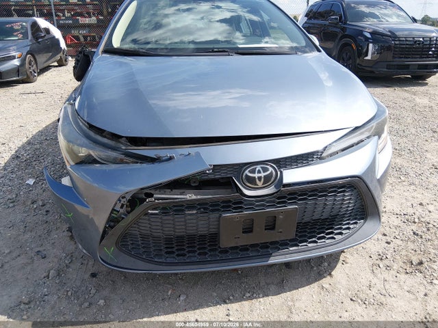 45604959 :رقم المزاد ، 5YFEPMAE2MP247759 vin ، 2021 Toyota Corolla Le مزاد بيع